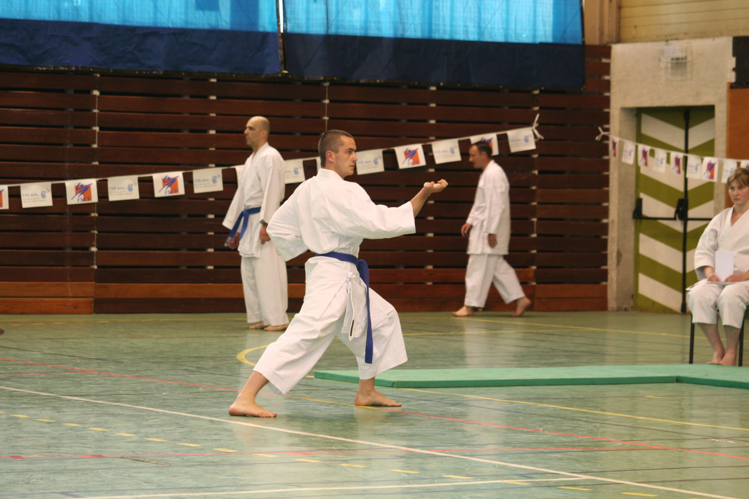 image pleine largeur